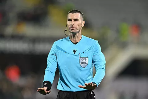 رسمياً.. البلغاري جورجي كاباكوف حكما لمباراة مصر وإسبانيا